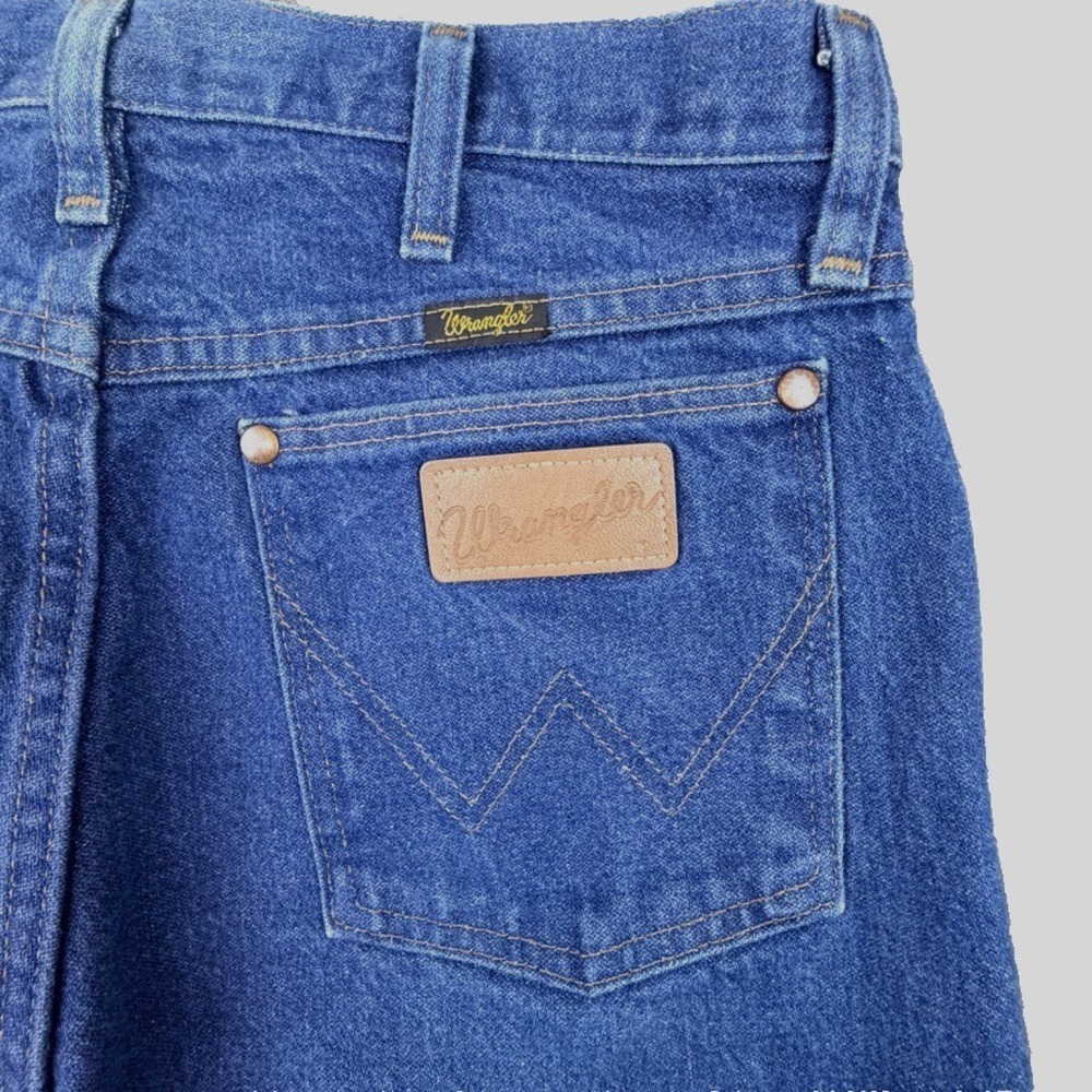 Vtg Wrangler Jeans Mens 32x36 Blue Straight Leg Denim Classic Western Rodeo Y2K